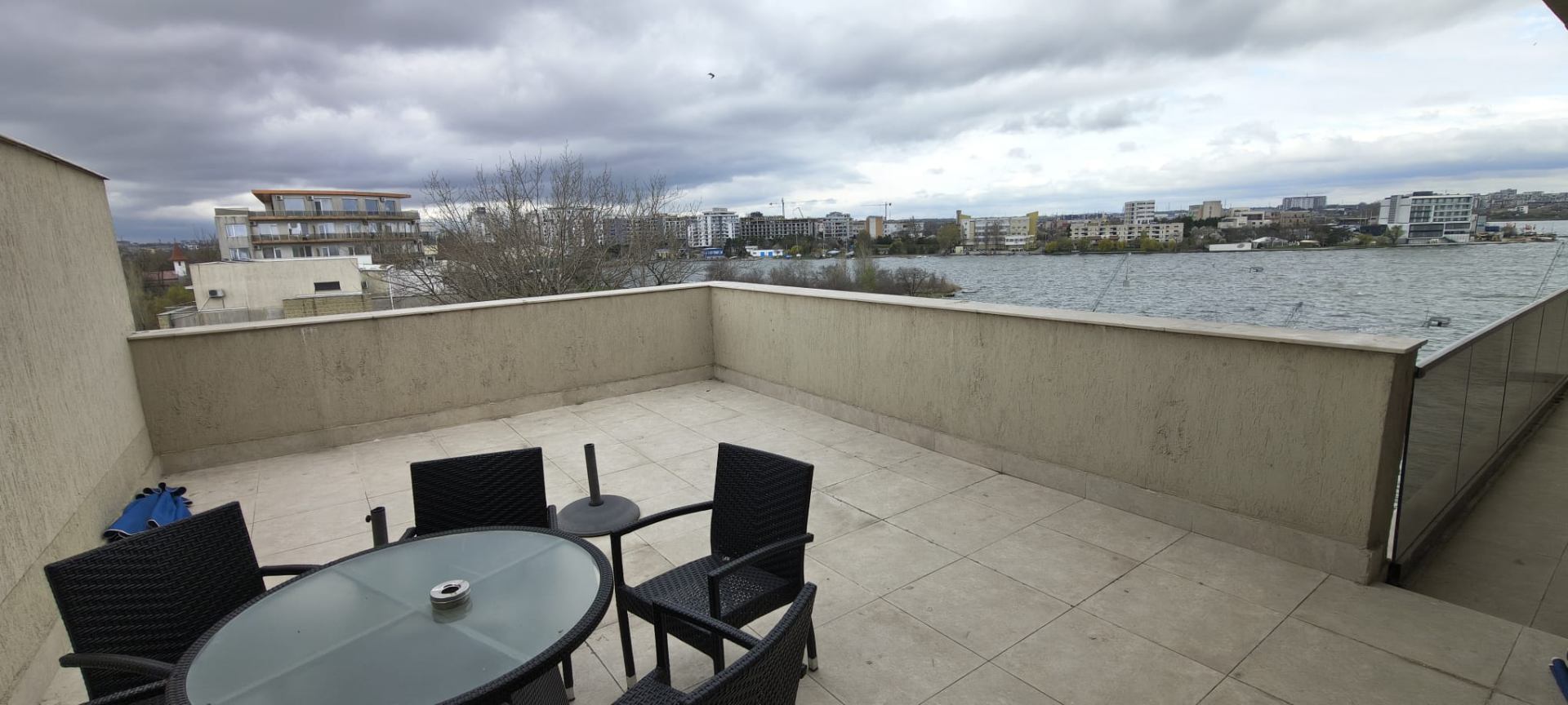 Superior King Apartment
